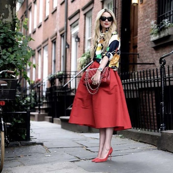 ZARA RED PLEATED CAPE SKIRT - Picture 14 of 14